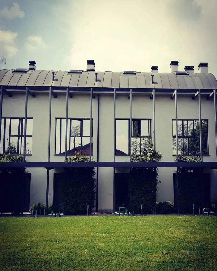 Mxp Rooms Guest House Cardano Al Campo Εξωτερικό φωτογραφία