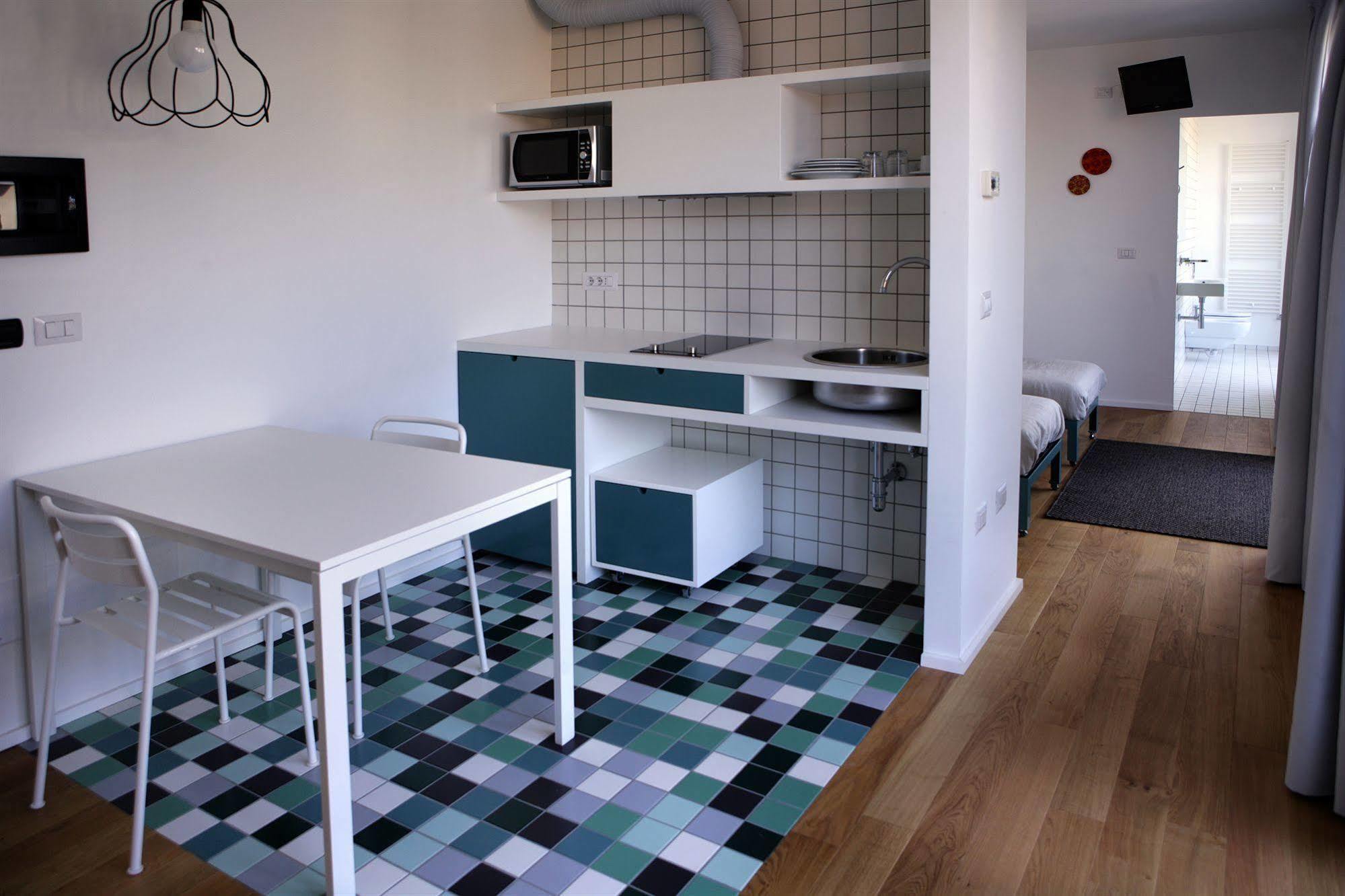 Mxp Rooms Guest House Cardano Al Campo Εξωτερικό φωτογραφία