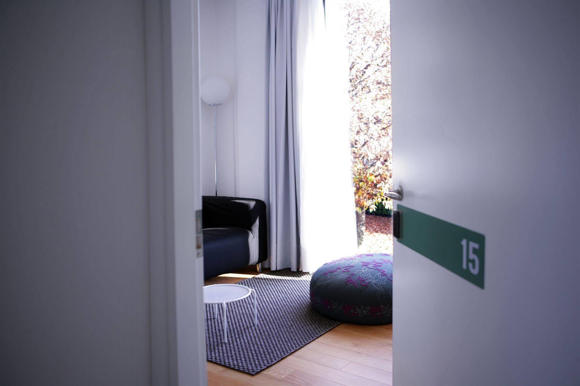 Mxp Rooms Guest House Cardano Al Campo Εξωτερικό φωτογραφία
