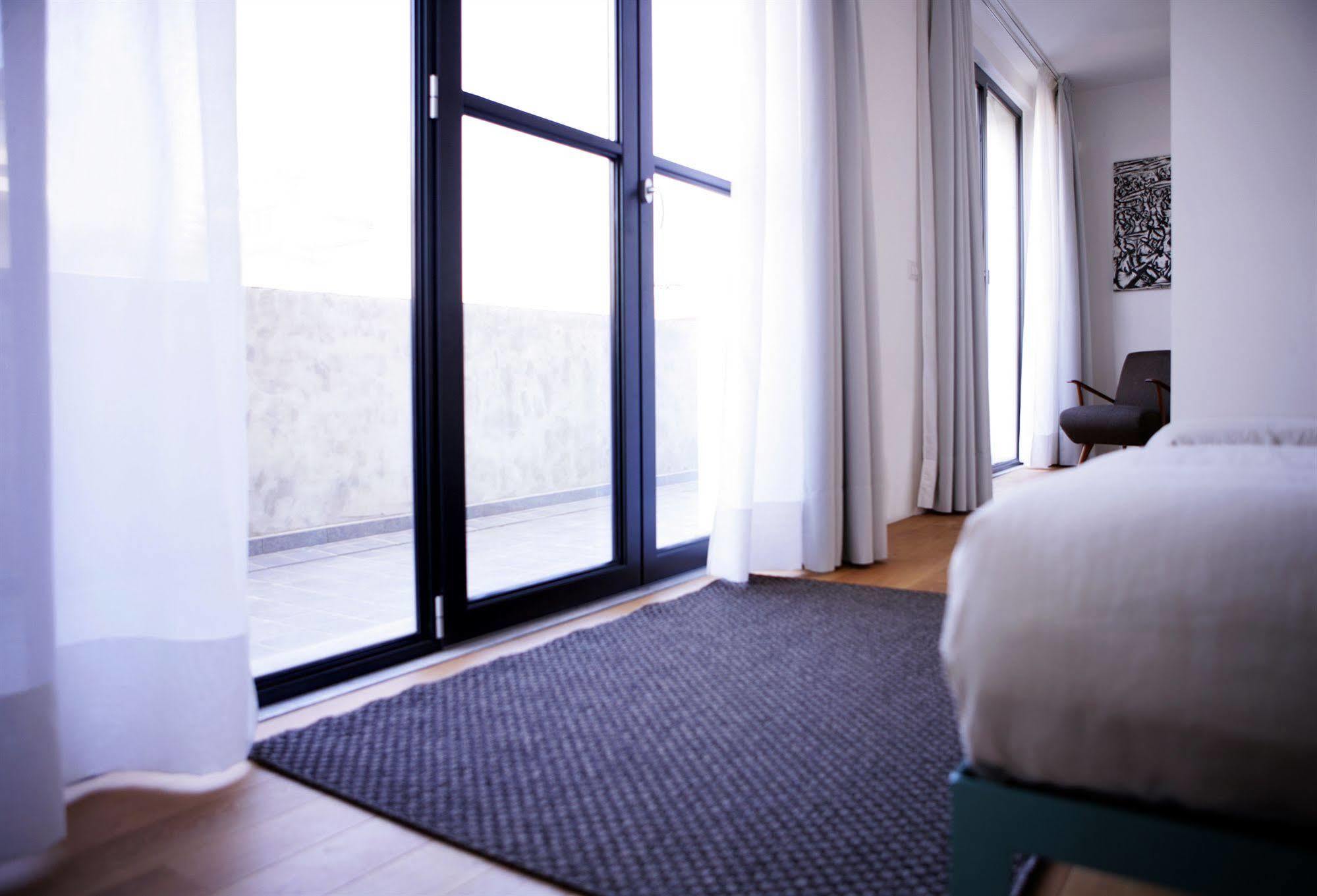 Mxp Rooms Guest House Cardano Al Campo Εξωτερικό φωτογραφία