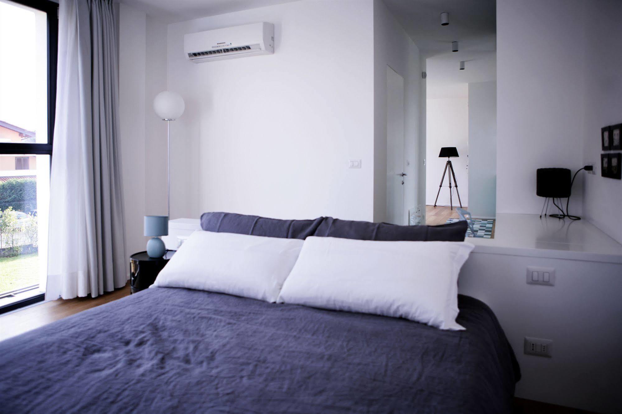 Mxp Rooms Guest House Cardano Al Campo Εξωτερικό φωτογραφία